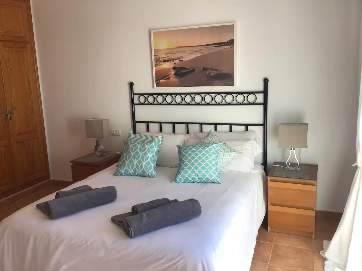 Villa Optimist Rubicon Piscina Climatizable, Frente Al Mar Playa Blanca  Spain
