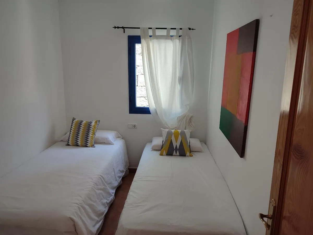 Villa Optimist Rubicon Piscina Climatizable, Frente Al Mar Playa Blanca  Spain